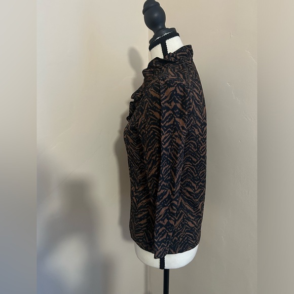 McLaughlin Durham Ruffle Top - Picture 2 of 6